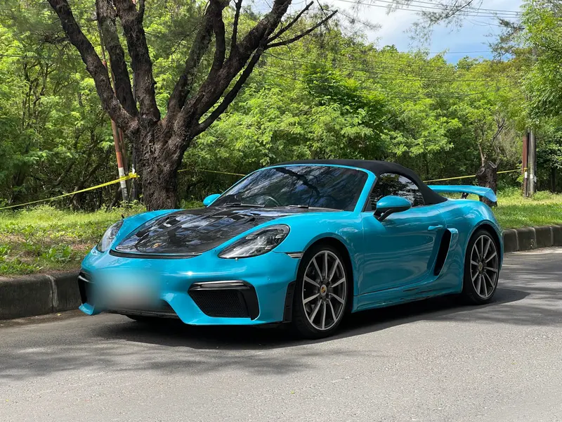 Porsche Boxster 718 Blue